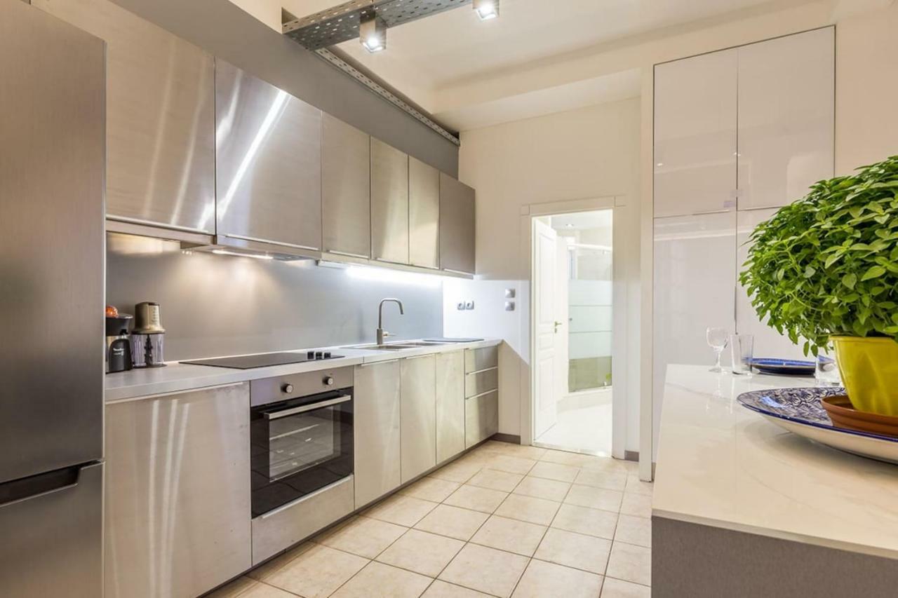 Renovated Loft At The Center Of Monastiraki Apartment Athena Bagian luar foto